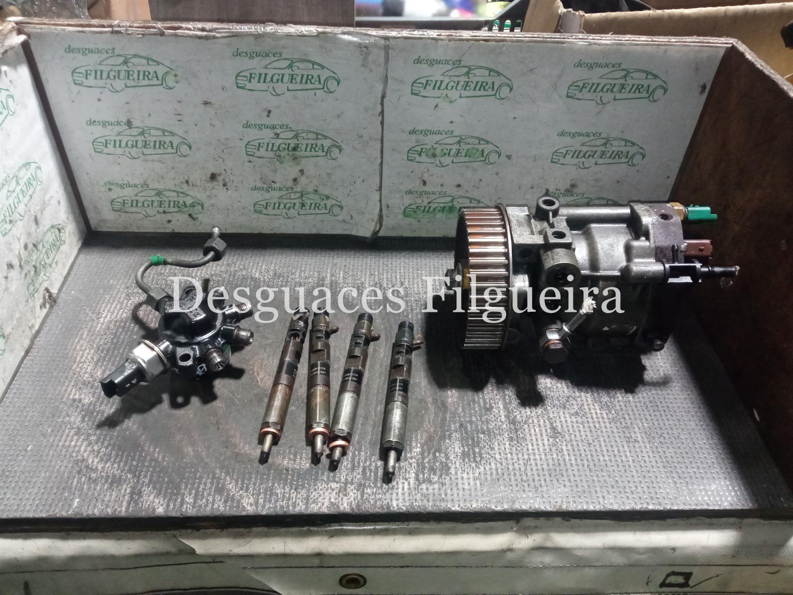 CONJUNTO BOMBA INYECTORA de Renault Kangoo II 1.5 Authentique, 68 cv, código de motor K9K A8, año 2009. - Imagen 1