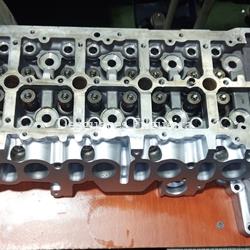 Culata BMW serie 1 2.0 120d N47D20A - Imagen 1