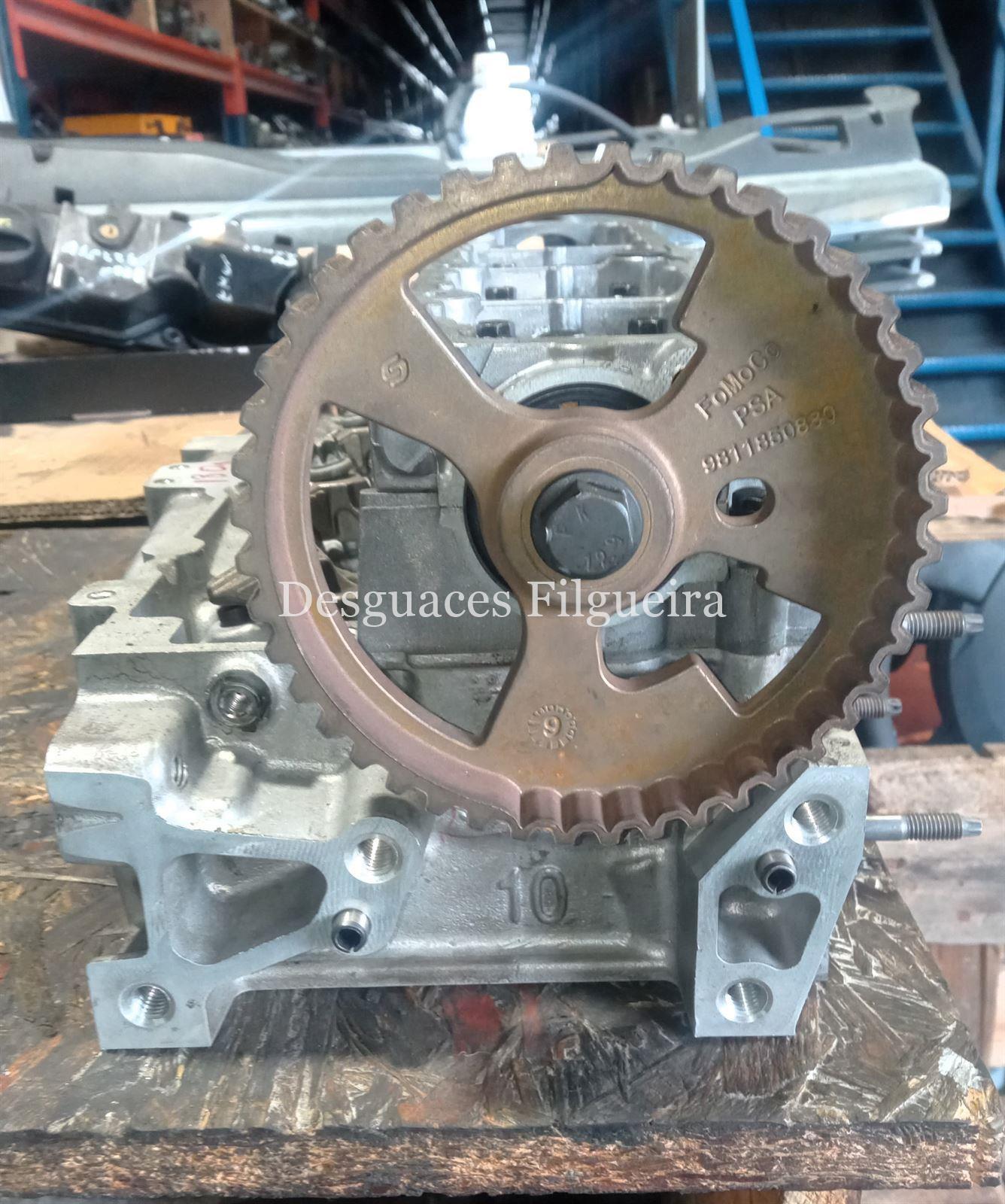 Culata de Citroen C4 Berlina, 1.6 Feel Edition, 120 cv, año 2016. - Imagen 1