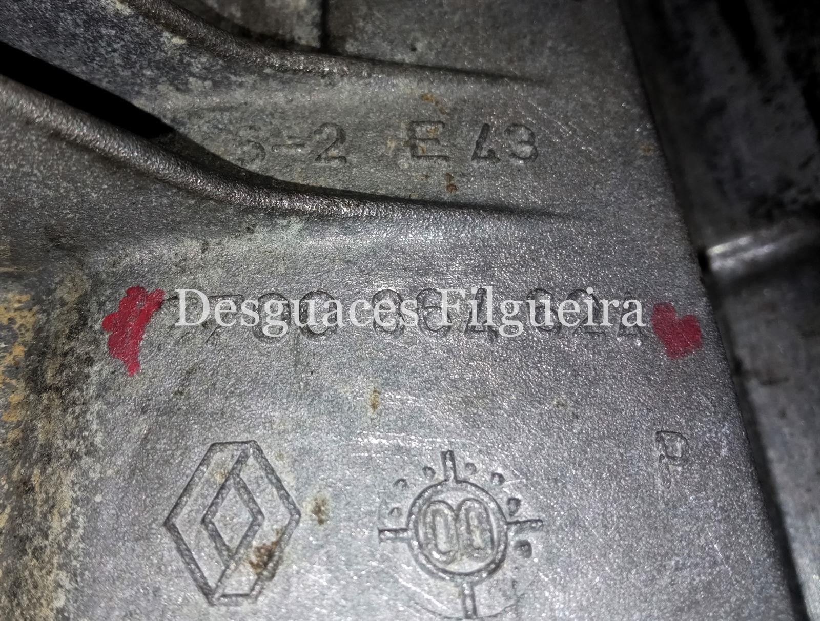 Culata de Renault Clio II Fase I 1.2, 58 cv año 2000, código de motor D7F 710. - Imagen 4