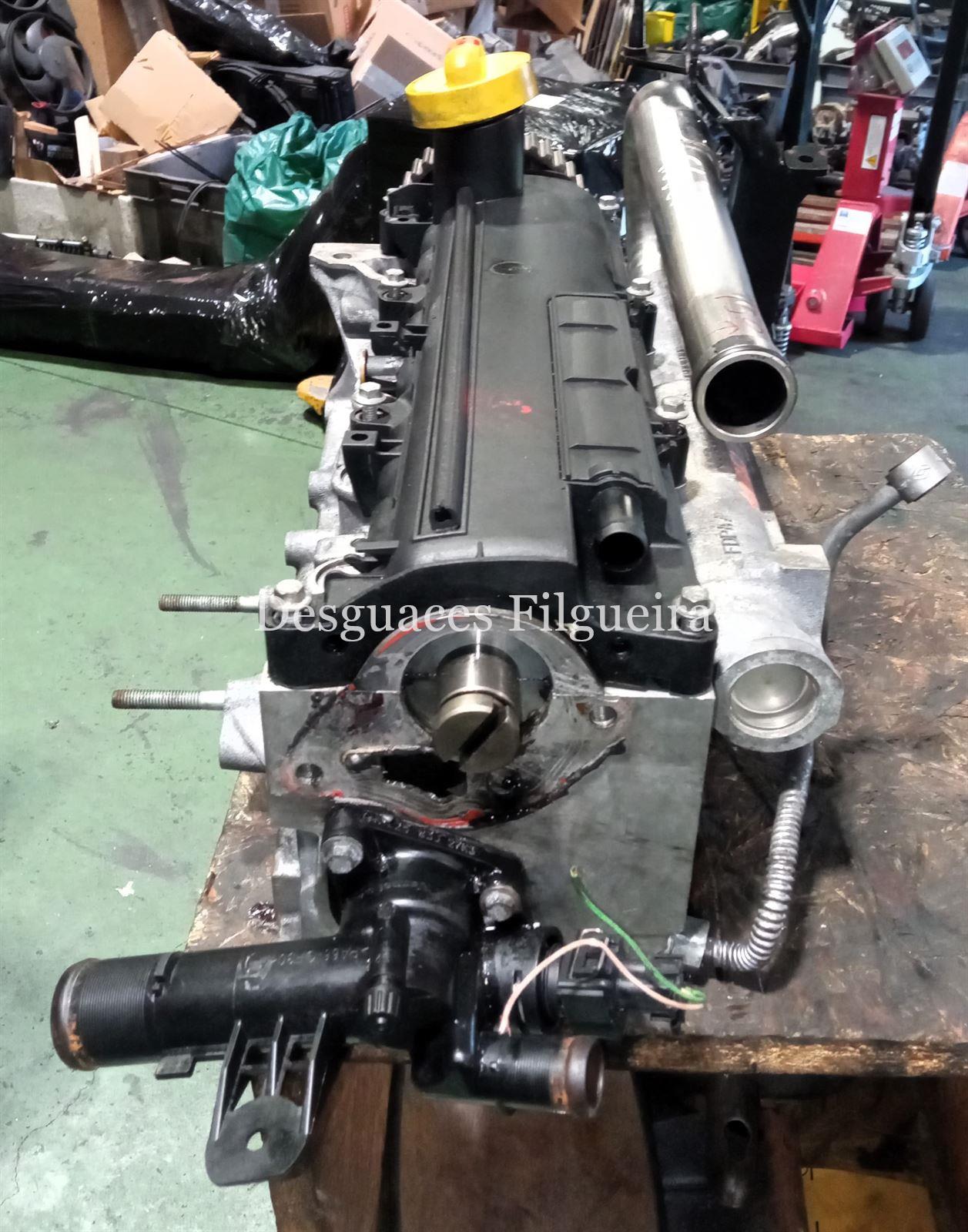 Culata de Renault Clio III 1.5 dCi, 86 cv, código de motor K9KT7, año 2007. - Imagen 3