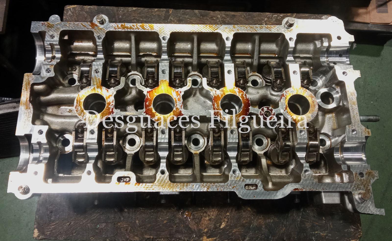 Culata de Renault Megane III, 1.6, 16v, 111 cv, código de motor K4M D8, año 2007. - Imagen 4