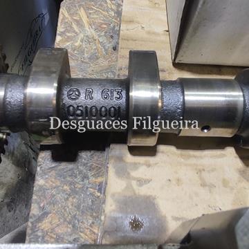 Culatin con arboles de levas, tapetas y taques Mercedes Clase E 320CDI carrocería 211 648.961 - Imagen 2