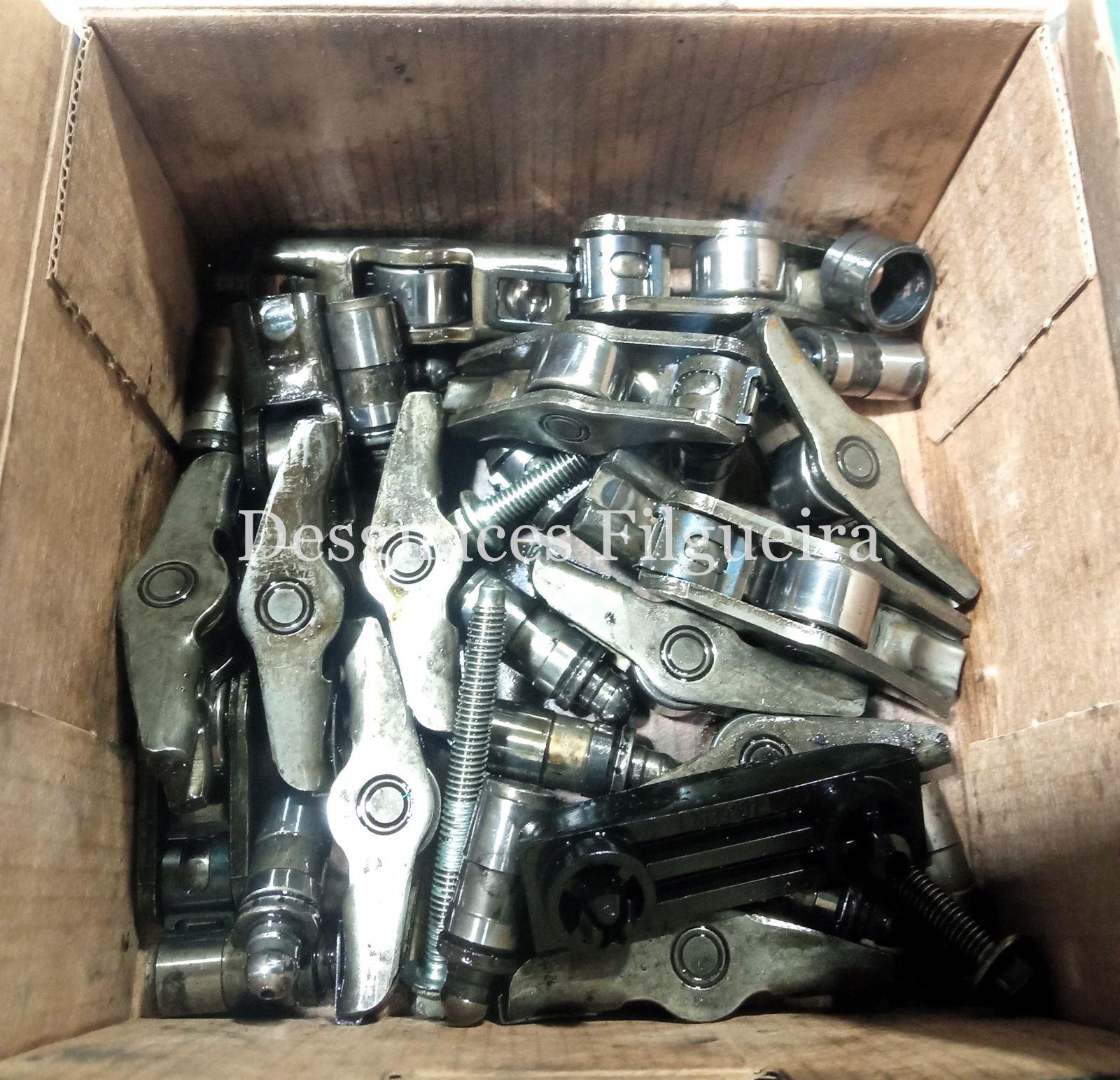 Culatín de Volvo S40 Berlina, 2.0 D, 136 cv, código de motor D 4204 T, año 2004. - Imagen 2