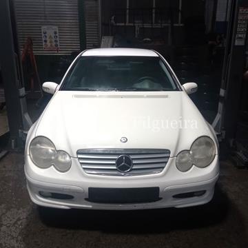Despiece de Mecedes-Benz Clase C SportCoupe 2.2 C 220 CDI, 143 cv, Código de motor OM 611.962, año 2001. - Imagen 1