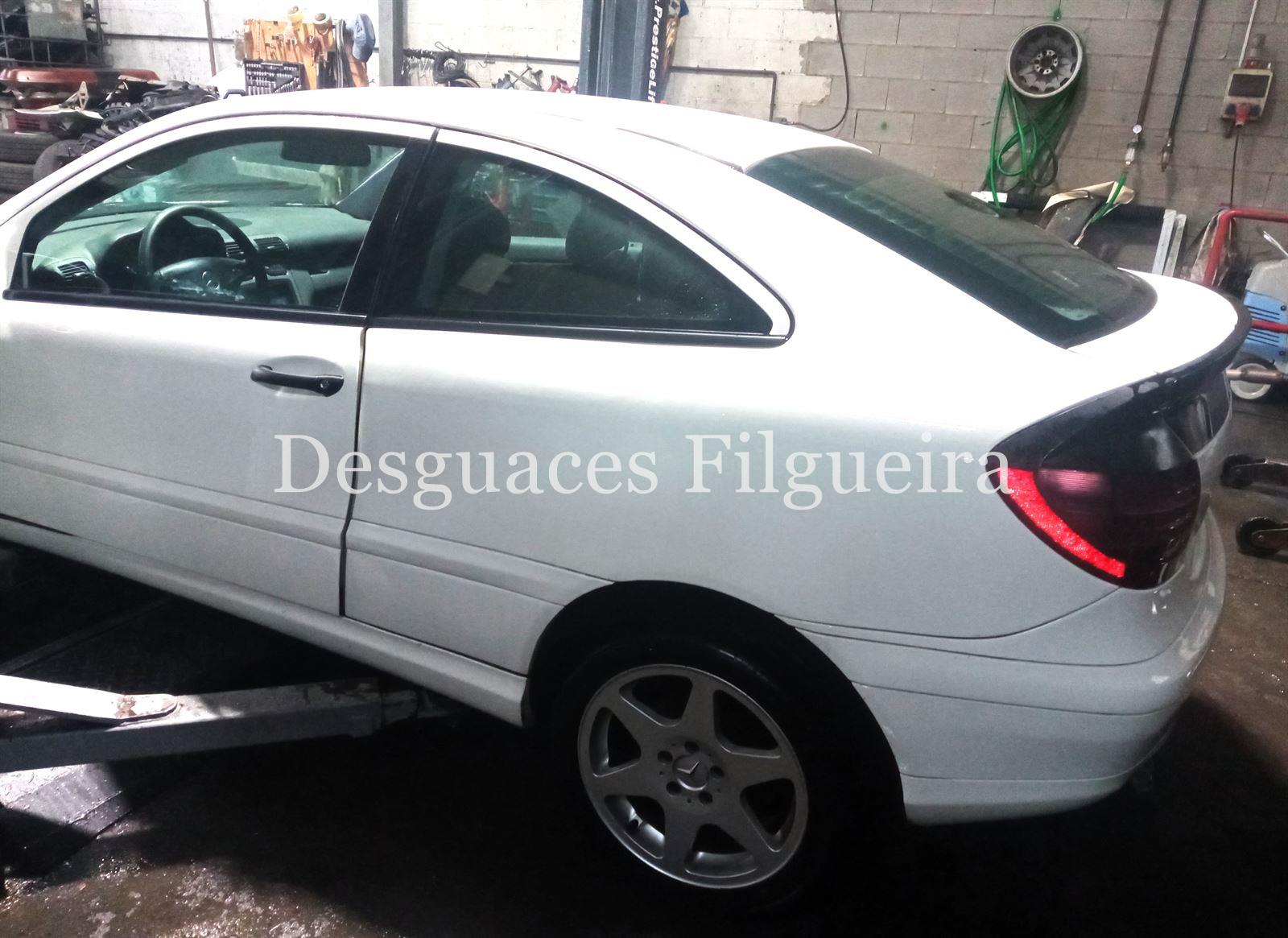 Despiece de Mecedes-Benz Clase C SportCoupe 2.2 C 220 CDI, 143 cv, Código de motor OM 611.962, año 2001. - Imagen 6