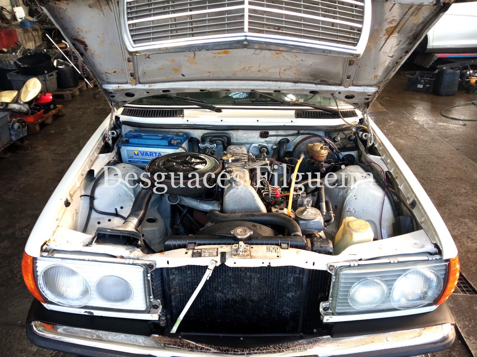 Despiece de Mercedes-Benz W 123, 300D, 88 cv, código de motor OM 617.912, año 1981. - Imagen 12