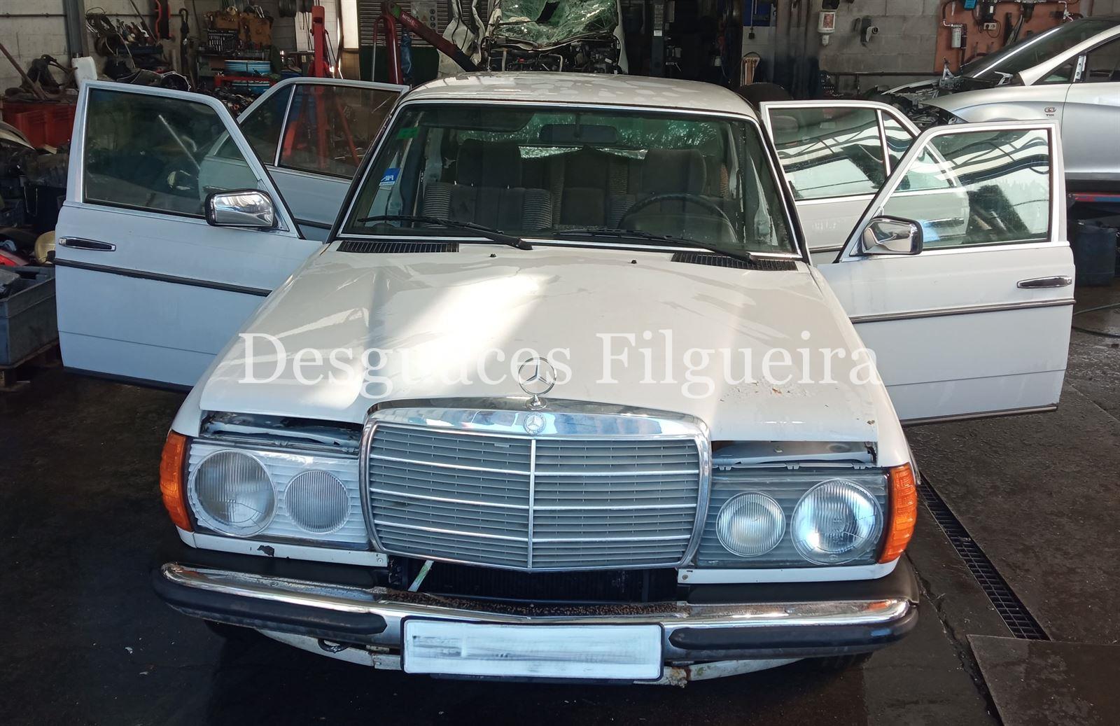 Despiece de Mercedes-Benz W 123, 300D, 88 cv, código de motor OM 617.912, año 1981. - Imagen 2