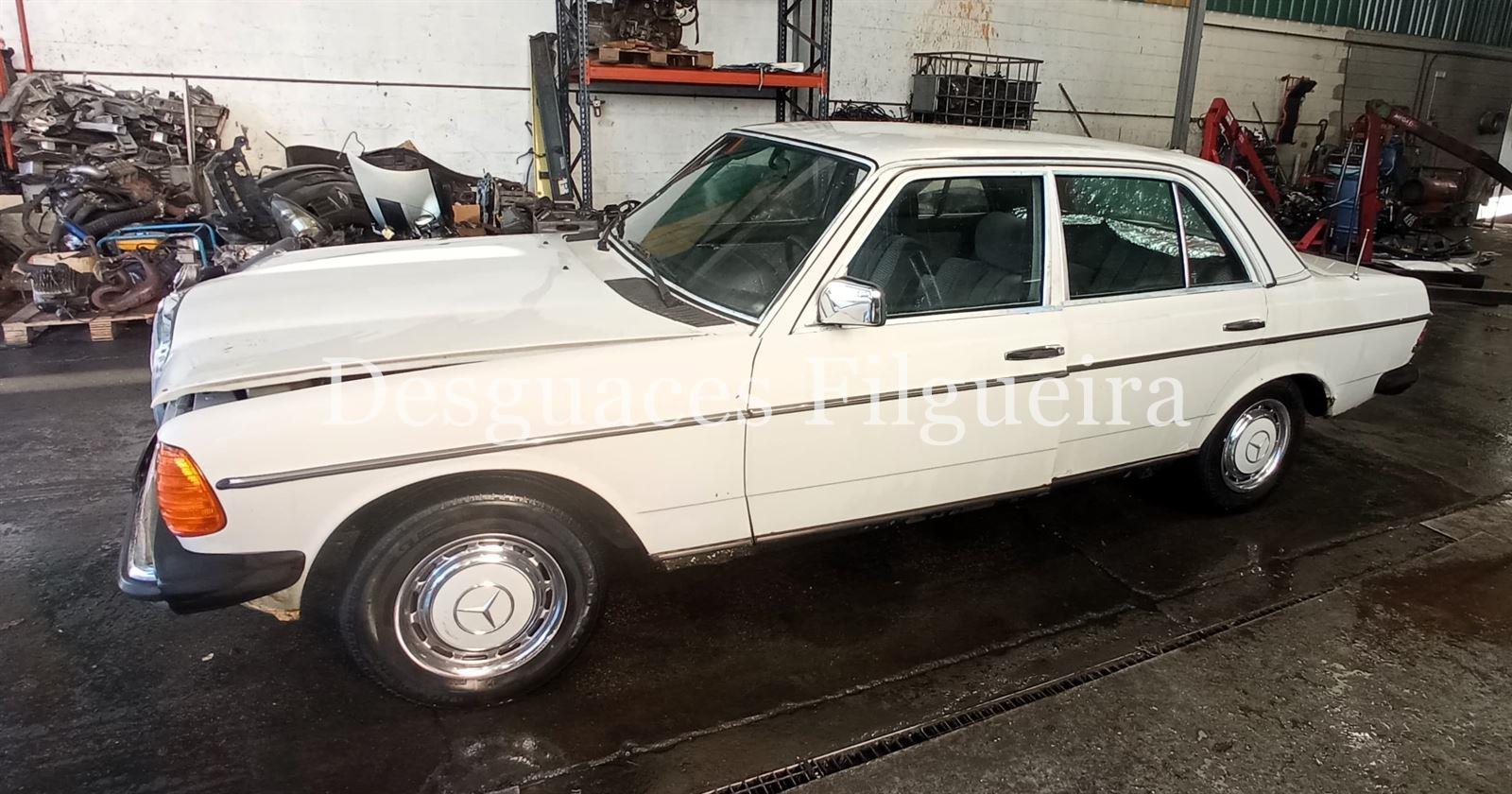 Despiece de Mercedes-Benz W 123, 300D, 88 cv, código de motor OM 617.912, año 1981. - Imagen 8