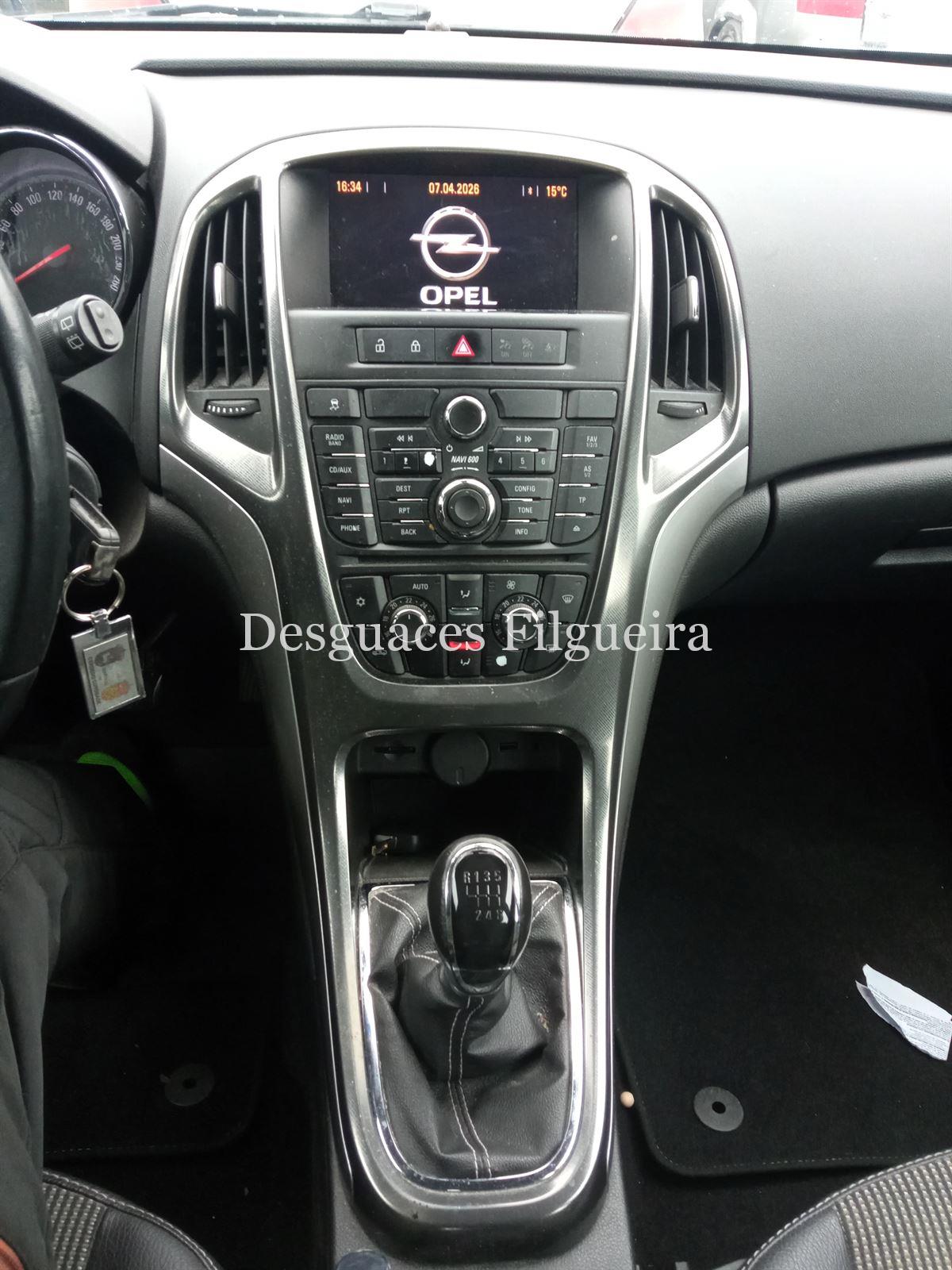 Despiece de Opel Astra J Berlina 1.7 Cosmo CDTI, 110 cv, código de motor A 17 DTR, año 2012. - Imagen 2