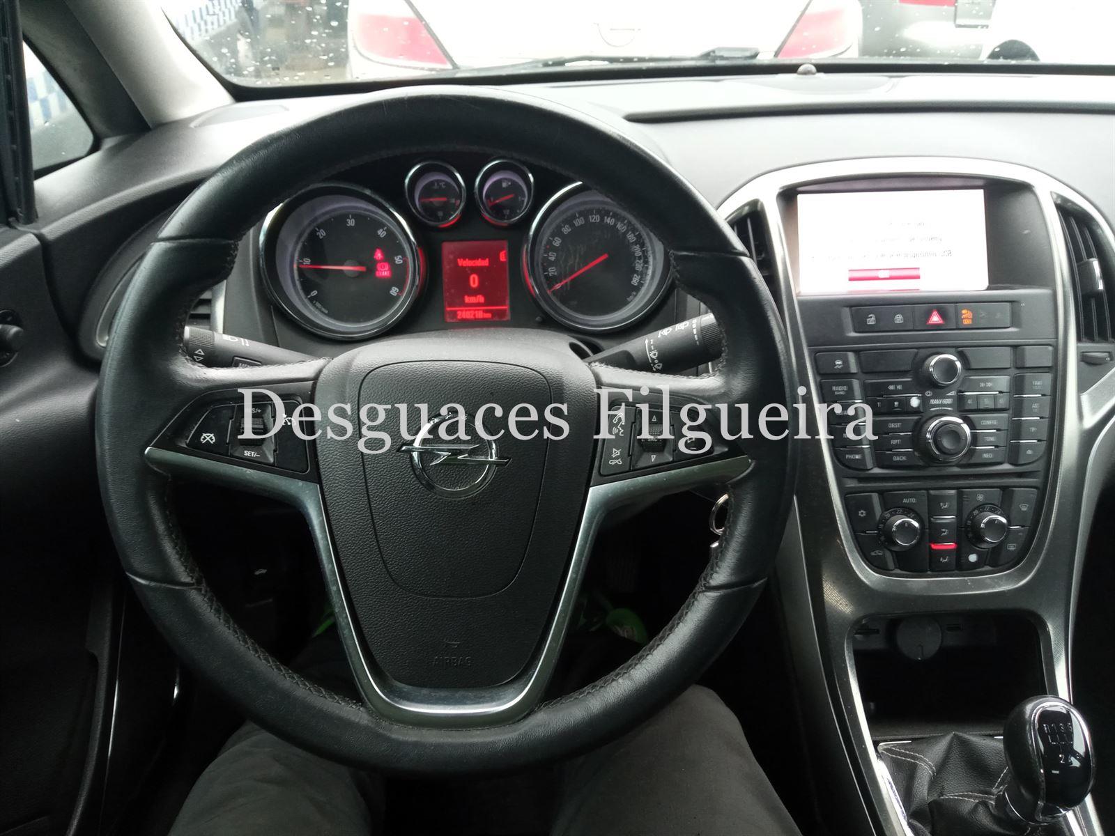 Despiece de Opel Astra J Berlina 1.7 Cosmo CDTI, 110 cv, código de motor A 17 DTR, año 2012. - Imagen 3