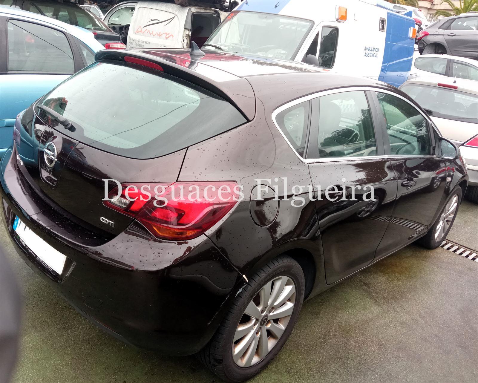 Despiece de Opel Astra J Berlina 1.7 Cosmo CDTI, 110 cv, código de motor A 17 DTR, año 2012. - Imagen 6