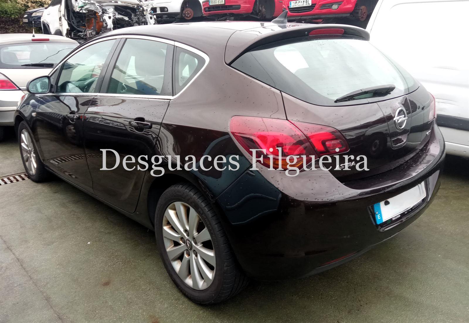 Despiece de Opel Astra J Berlina 1.7 Cosmo CDTI, 110 cv, código de motor A 17 DTR, año 2012. - Imagen 7