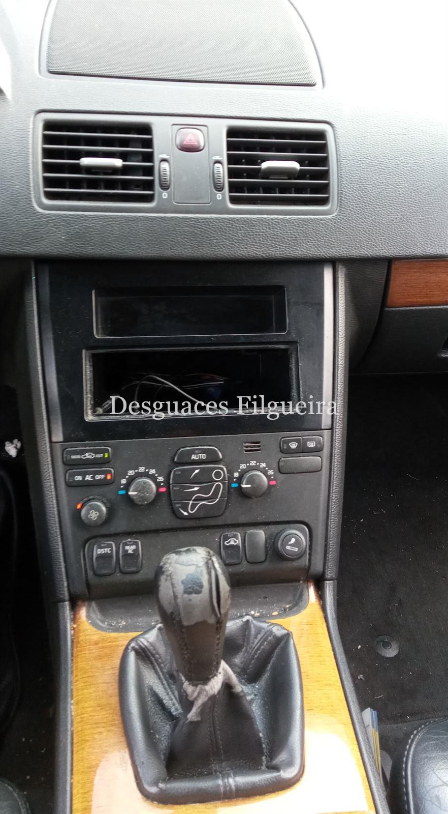 Despiece de Volvo XC90 D5, 163 cv, código de motor D5244T, año 2004. - Imagen 6
