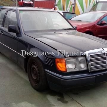 Despiece Mercedes 300 Turbo D w124 automatico - Imagen 2