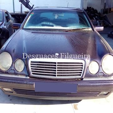 Despiece Mercedes Benz Clase E 300 Turbo D W210 - Imagen 1