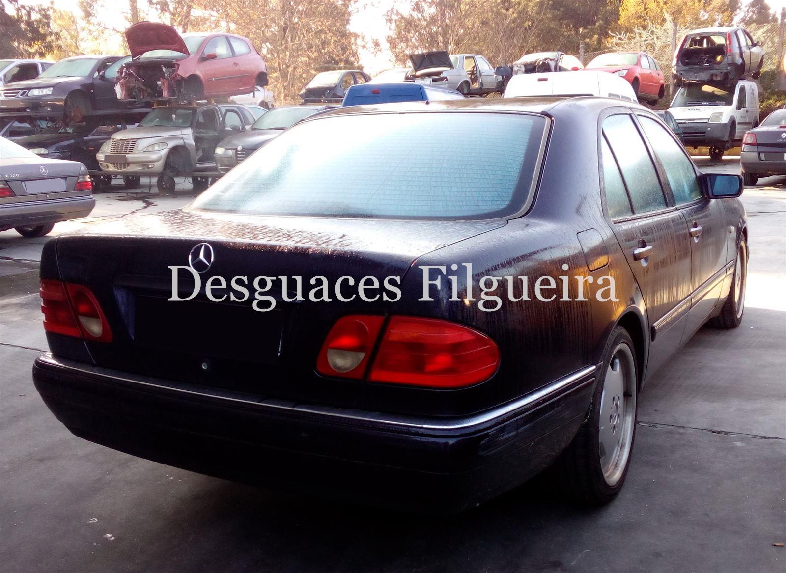 Despiece Mercedes Benz Clase E 300 Turbo D W210 - Imagen 4