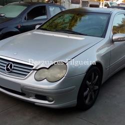 Despiece Mercedes Clase C 200 Kompressor Sport coupe carrocería 203 automático - Imagen 1