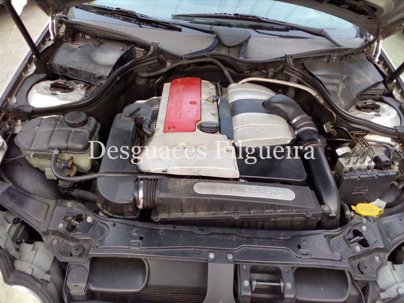 Despiece Mercedes Clase C 200 Kompressor Sport coupe carrocería 203 automático - Imagen 4