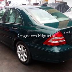 Despiece Mercedes Clase C 220CDI carrocería 203 - Imagen 2