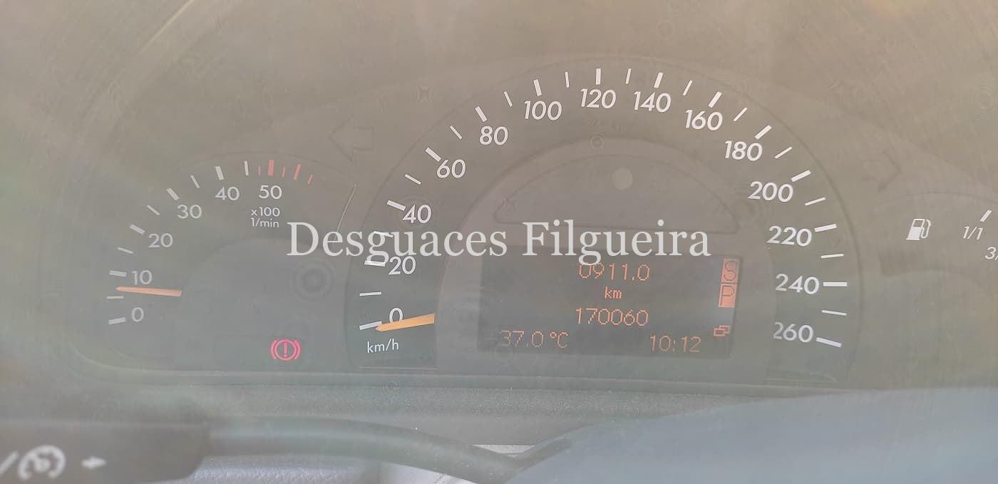 Despiece Mercedes Clase C 270 CDI W203 - Imagen 10