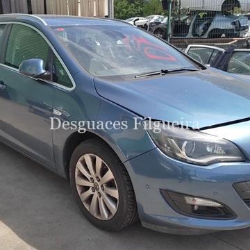 Despiece Opel Astra J 1.6 CDTI Sports Tourer - Imagen 2