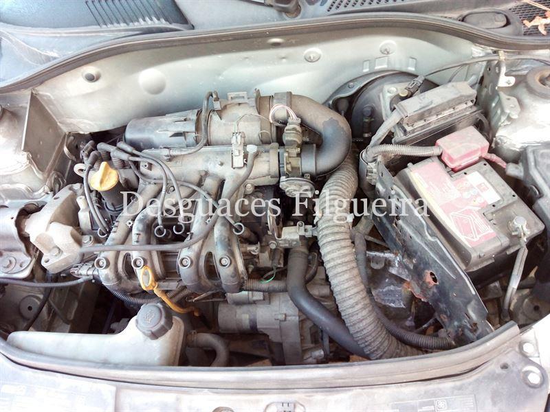 Despiece Renault Clio II 1. 2 - Imagen 4