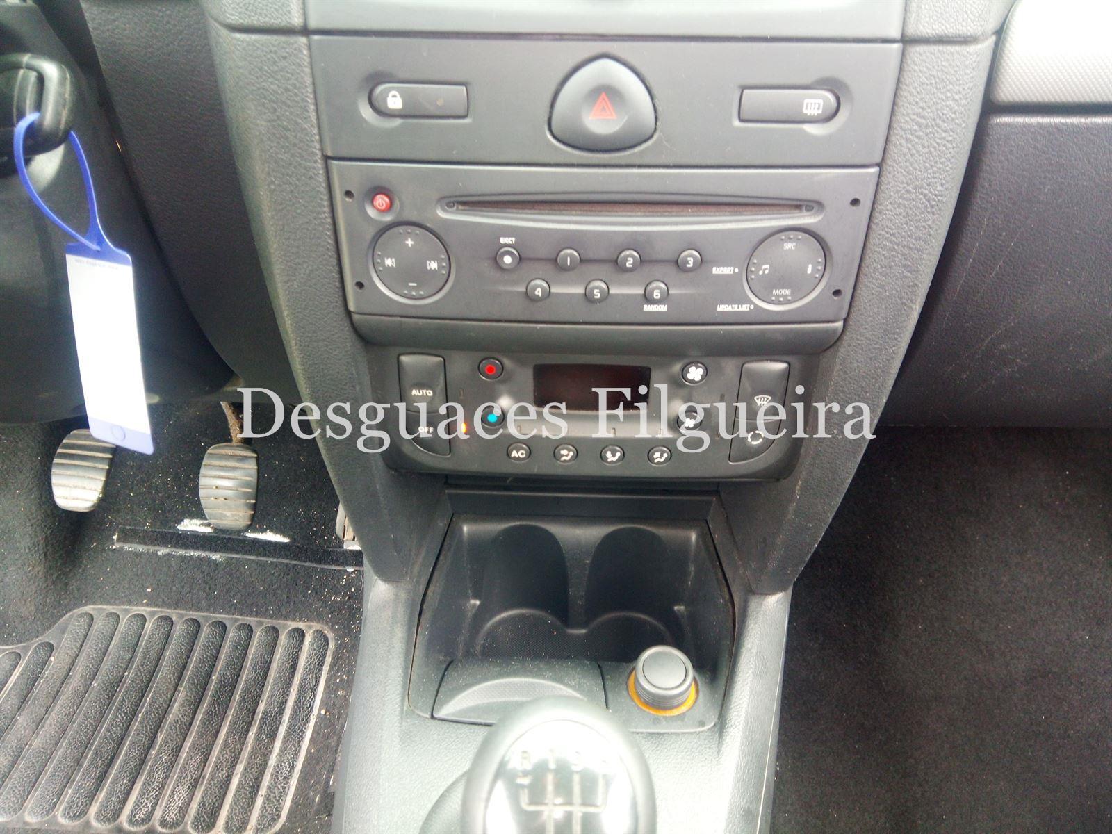 Despiece Renault Clio II Campus 1.2 D4FG7 - Imagen 8