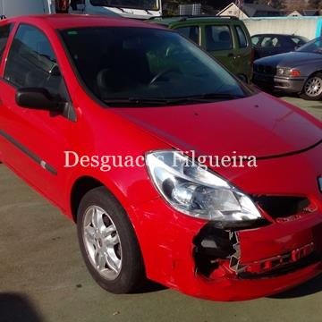 Despiece Renault Clio III 1. 2 16v D4F 740 - Imagen 2
