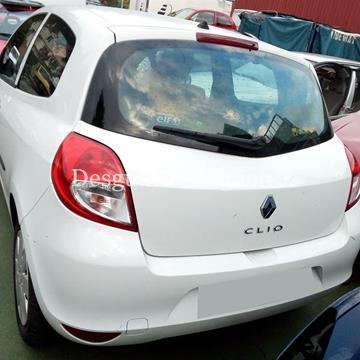 Despiece Renault Clio III 1. 2 16V - Imagen 1