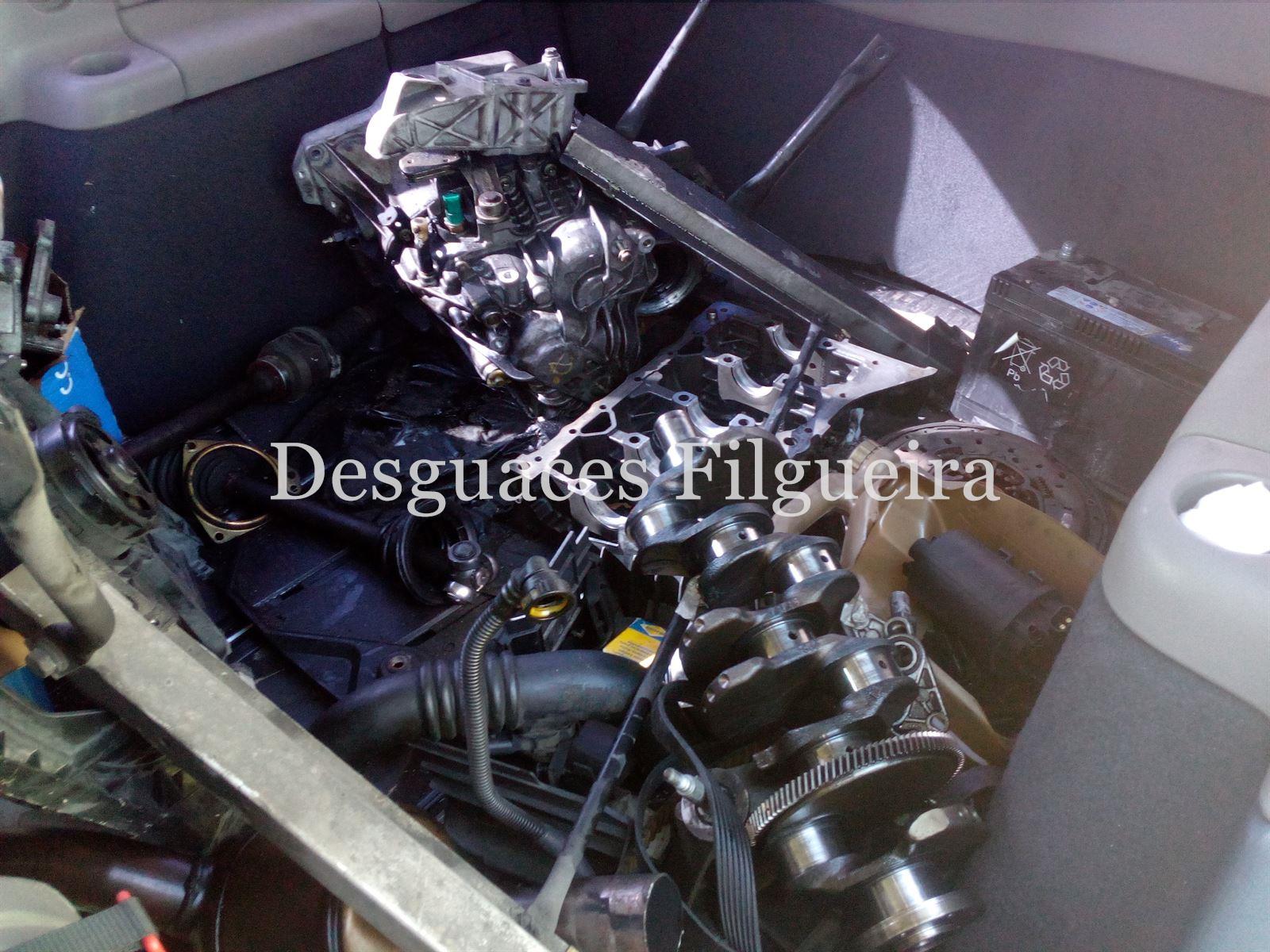 Despiece Renault Espace 2.2 dci - Imagen 7