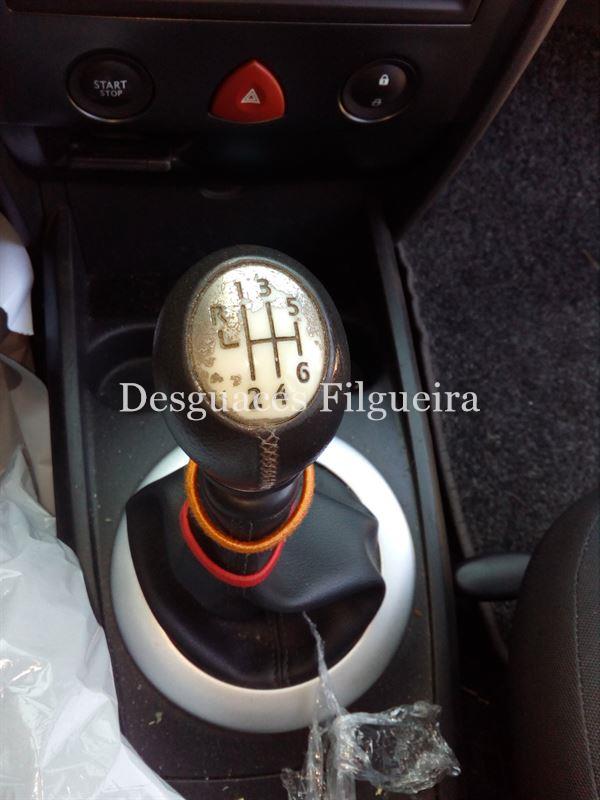 Despiece Renault Megane II 1.5 dci K9K 732 - Imagen 4