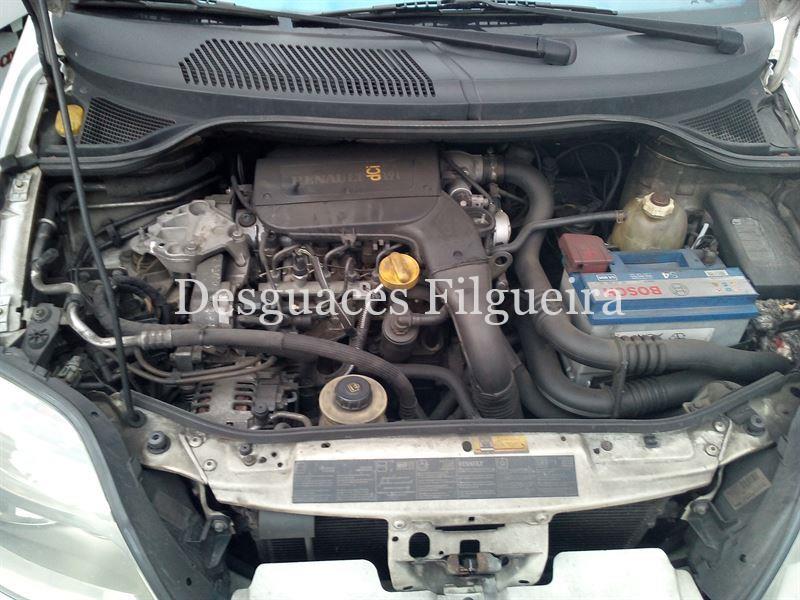 Despiece Renault Megane Scenic 1. 9 DCI - Imagen 4