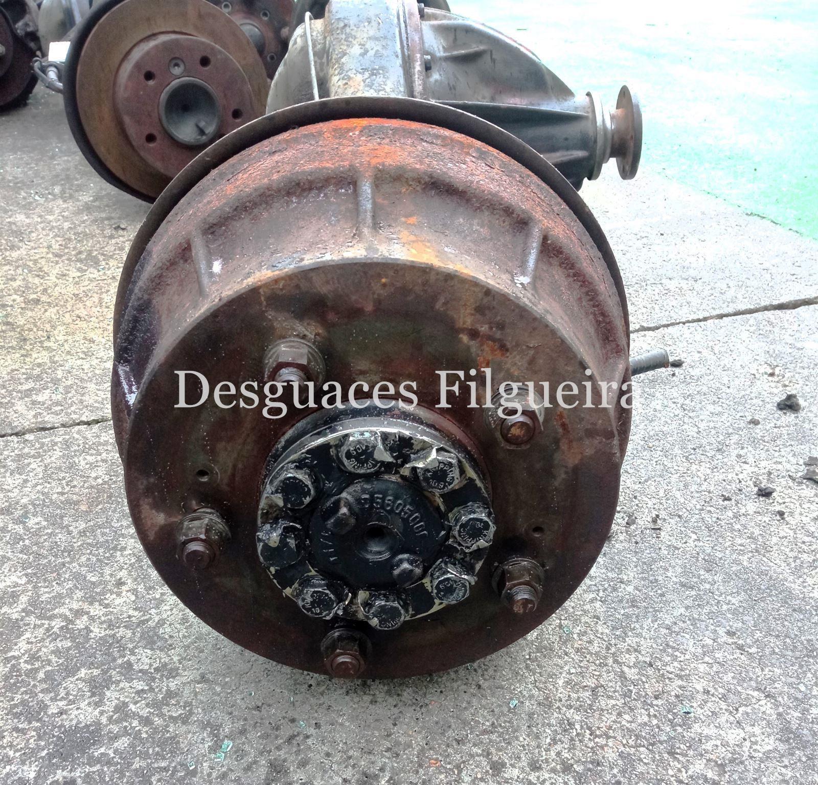 Eje trasero de Nissan Trade 2.0 D, 65 cv. código de motor: LD20.II.E, año 1992. - Imagen 5