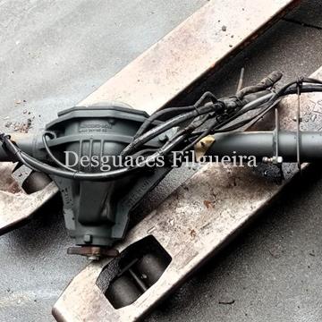 Eje trasero de Volkwagen LT Furgón/Combi 2.5 LT 109 cv, código de motor: AVR, año 2005. - Imagen 1