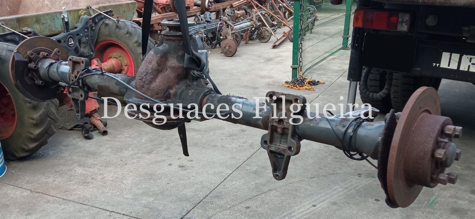 Eje trasero Iveco Daily 3.0 D 2015 para reparar fuga - Imagen 3