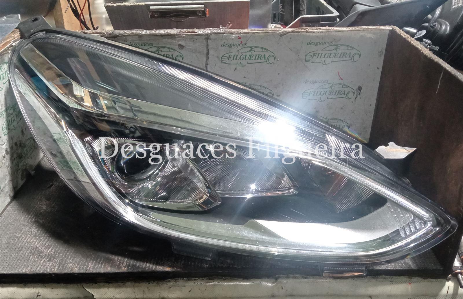Faro delantero derecho de Ford Fiesta 1.0 ST-LINE, año 2019. - Imagen 1