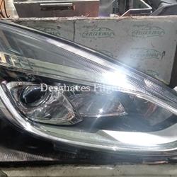 Faro delantero derecho de Ford Fiesta 1.0 ST-LINE, año 2019. - Imagen 1