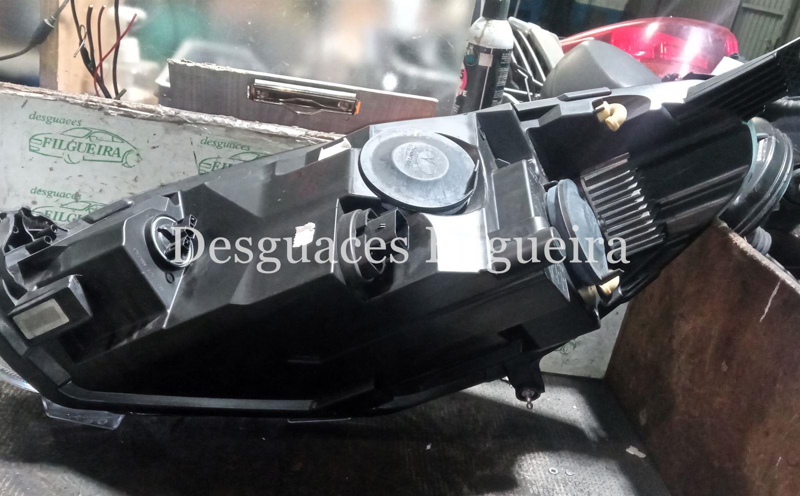 Faro delantero derecho de Ford Fiesta 1.0 ST-LINE, año 2019. - Imagen 5