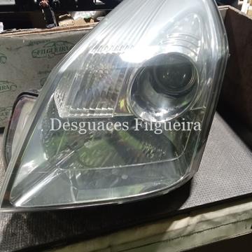 Faro delantero izquierdo xenon Renault Vel Satis 3.0 dCi - Imagen 1