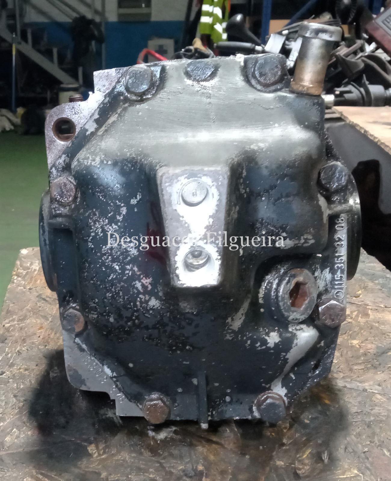 Grupo diferencial trasero de Mercedes-Benz W 123, 300D, 88 cv, código de motor 617.912, año 1981. - Imagen 1