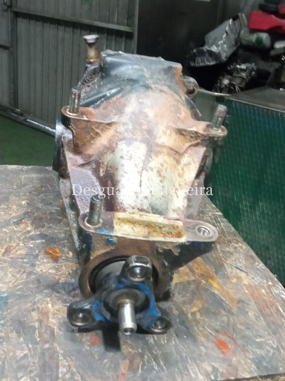 Grupo diferencial trasero de Mercedes-Benz W 123, 300D, 88 cv, código de motor 617.912, año 1981. - Imagen 6