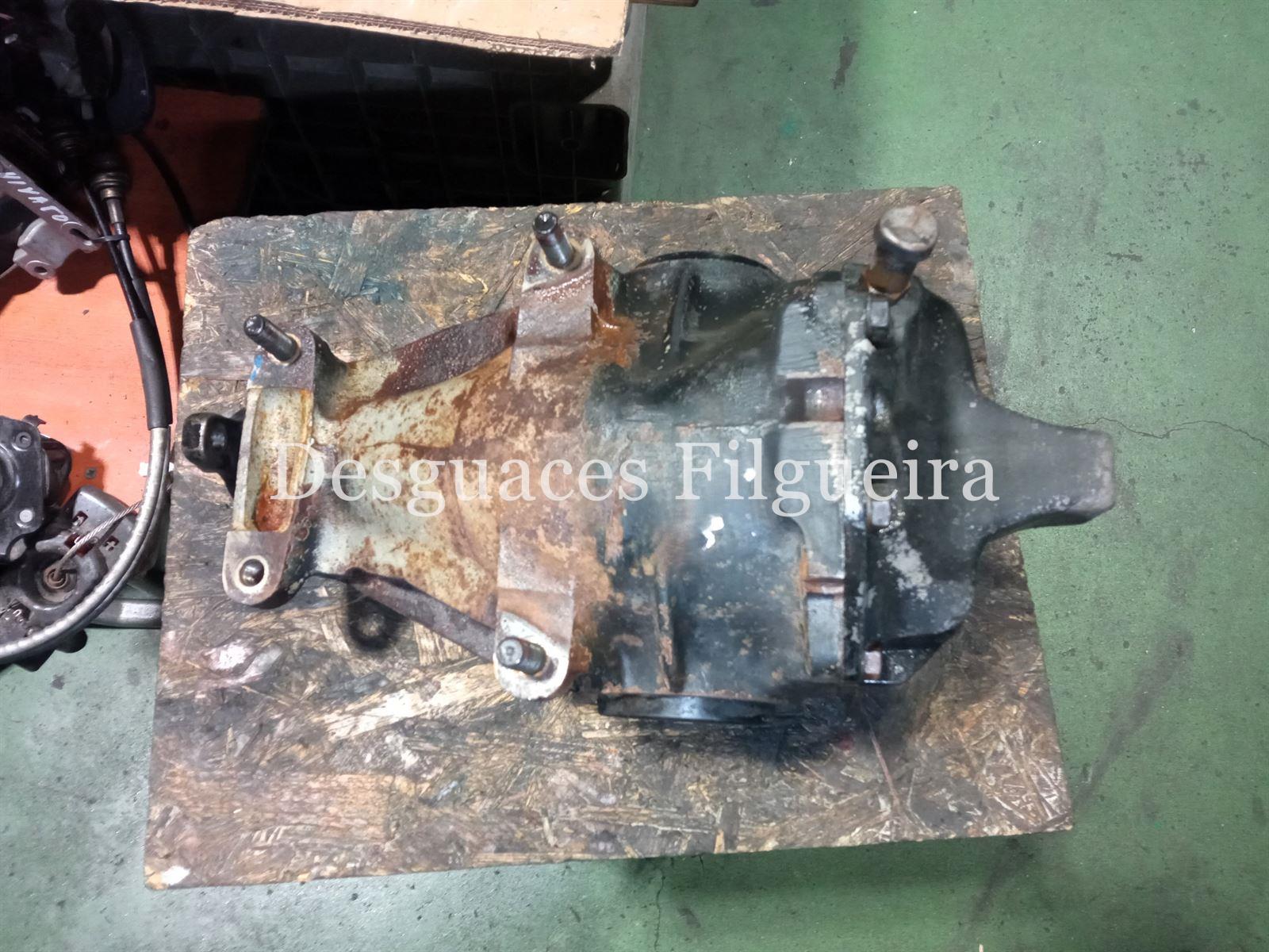 Grupo diferencial trasero de Mercedes-Benz W 123, 300D, 88 cv, código de motor 617.912, año 1981. - Imagen 8