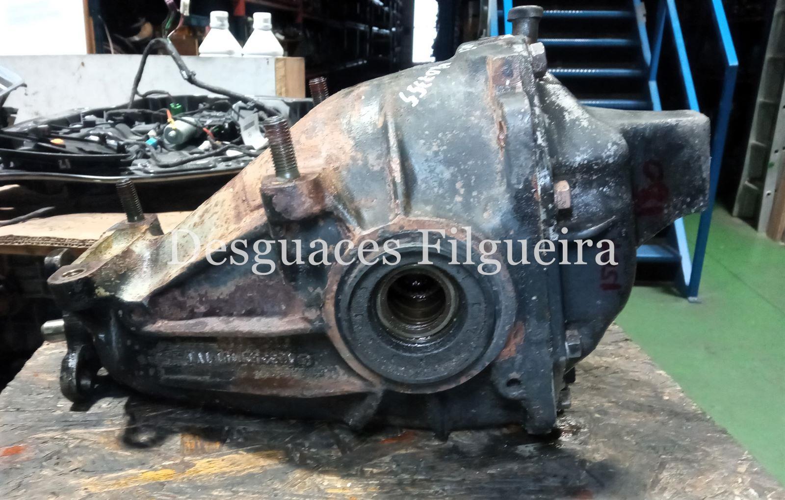 Grupo diferencial trasero de Mercedes-Benz W 123, 300D, 88 cv, código de motor 617.912, año 1981. - Imagen 9