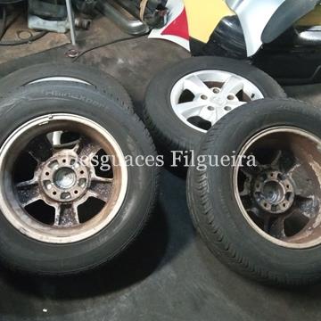 Juego de llantas de Kia Sorento 2.5 CRDi, 170 cv, año 2007. 245/65R17. - Imagen 2