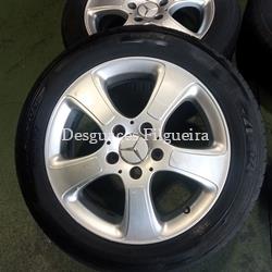 Juego de llantas de Mercedes-Benz Clase A W169 2.0 A 180 CDI, año 2008. - Imagen 2