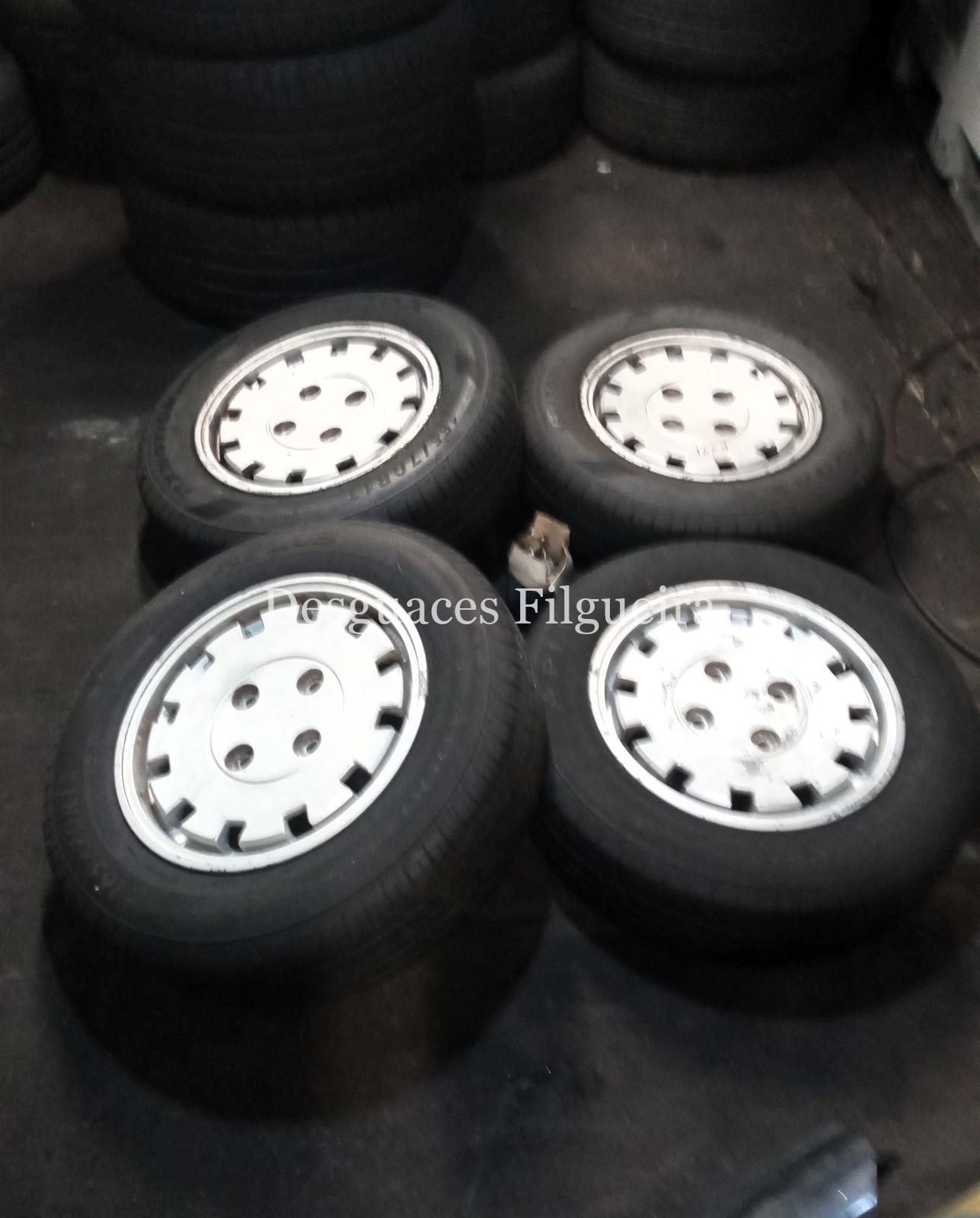 Juego de llantas de Peugeot 205 II, año 1989, ref: 165/70R13. - Imagen 4