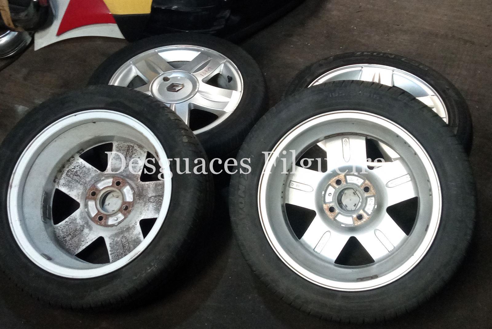 Juego de llantas de Renault Clio II Fase I 1.2, REF: 195/50R15, año 2004. - Imagen 2