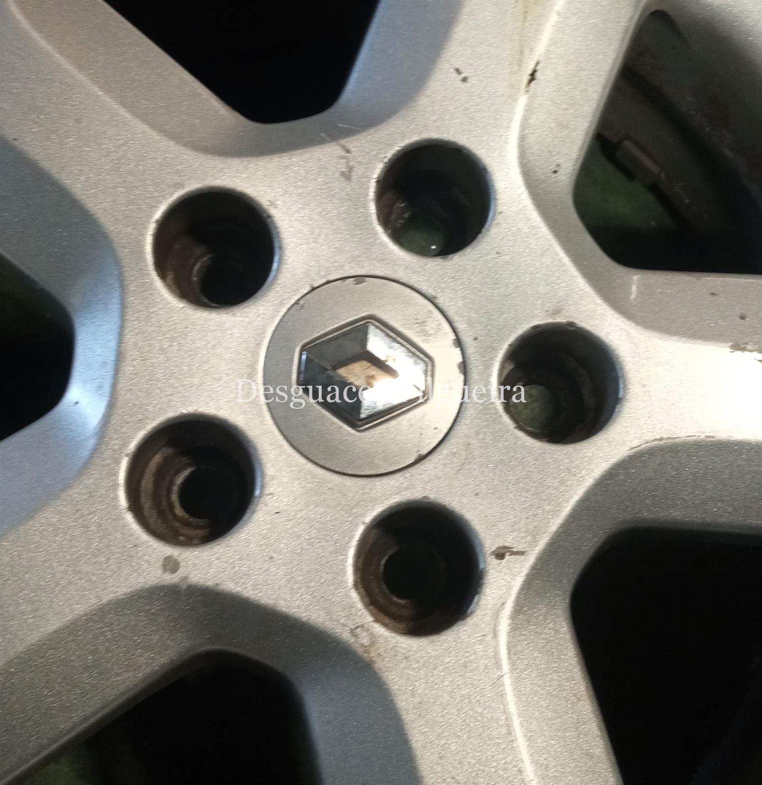 Juego de llantas de Renault TRAFIC II Furgón 1.9 dCi 101 cv, código de motor F9QU7, año 2003. - Imagen 4