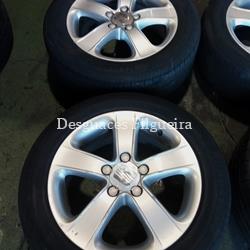 Juego de llantas de Seat Leon 1.9 TDI, 105cv, código de motor BXE, año 2009. - Imagen 2